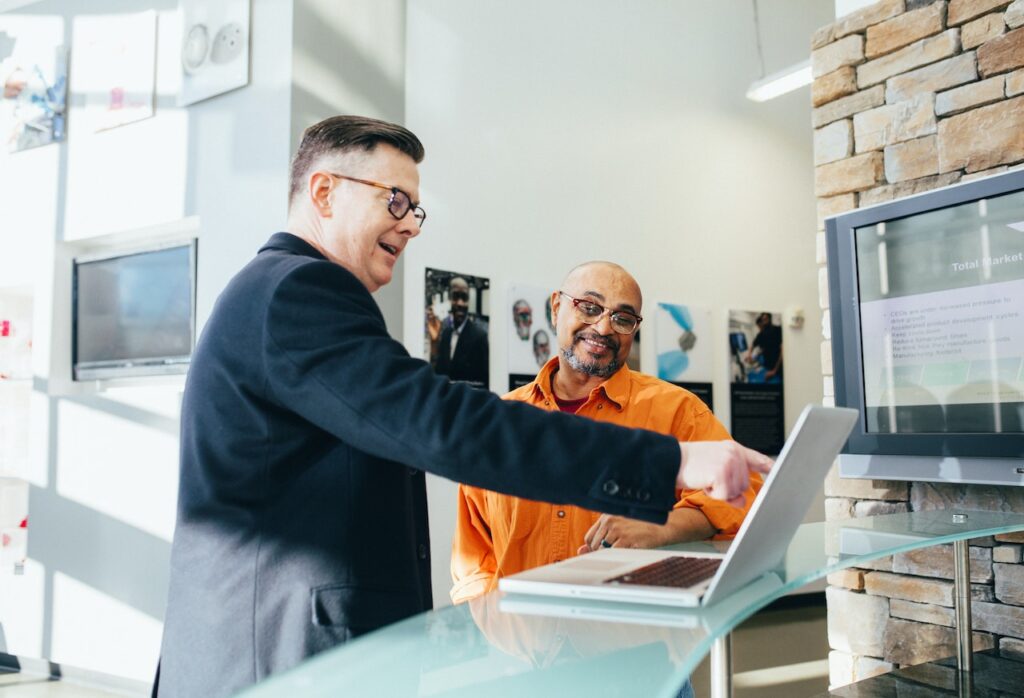 People claiming business expenses and home office costs